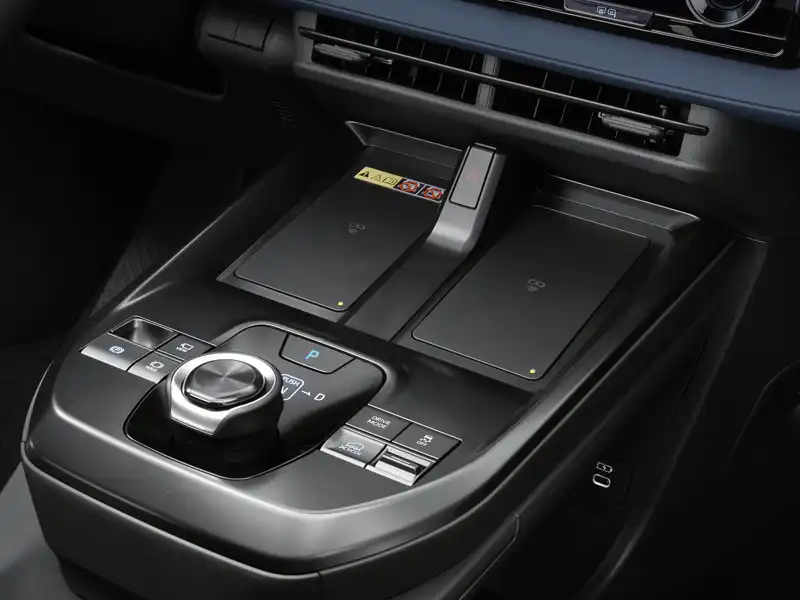 Console centrale flottante